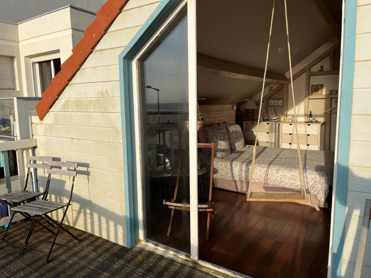Villa Trémail - La plage au pied de votre chambre Wimereux Esterno foto